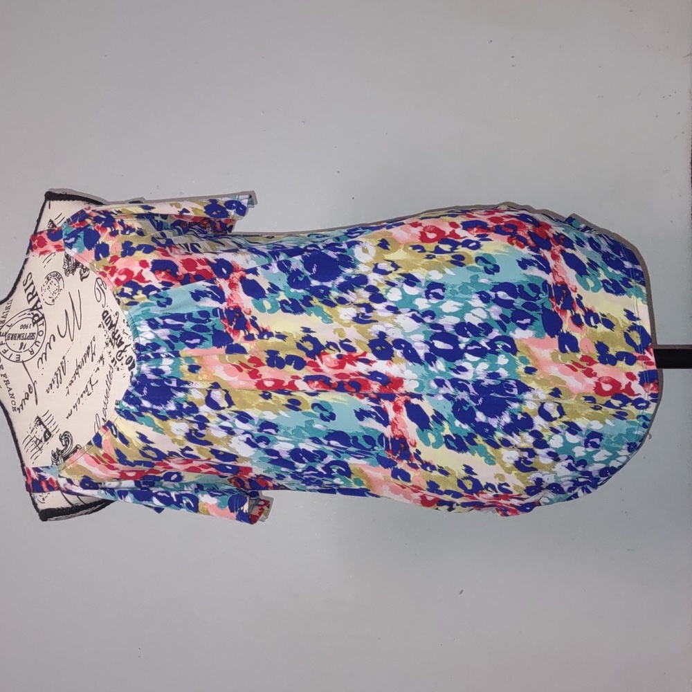 Attention Colorful Print Tops  Size M